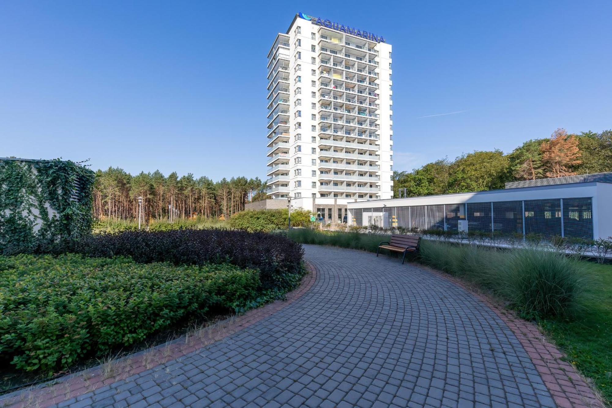 Aquamarina Onyx Miedzyzdroje Z Parkingiem By Rent Like Home Buitenkant foto